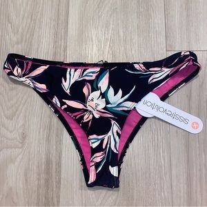 Sisstrevolution Fae Skimpy Swim Bottom Black NWT